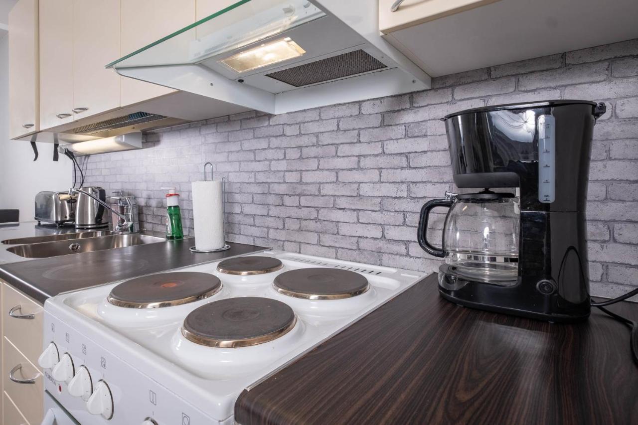 Vaajalahden Yksioe Apartment กัวปิโอ ภายนอก รูปภาพ