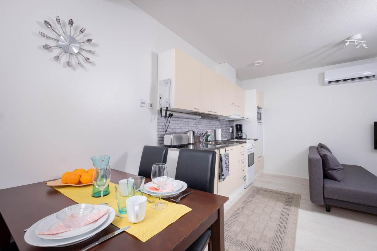 Vaajalahden Yksioe Apartment กัวปิโอ ภายนอก รูปภาพ