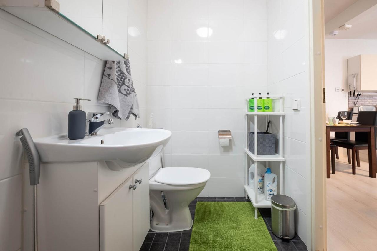 Vaajalahden Yksioe Apartment กัวปิโอ ภายนอก รูปภาพ